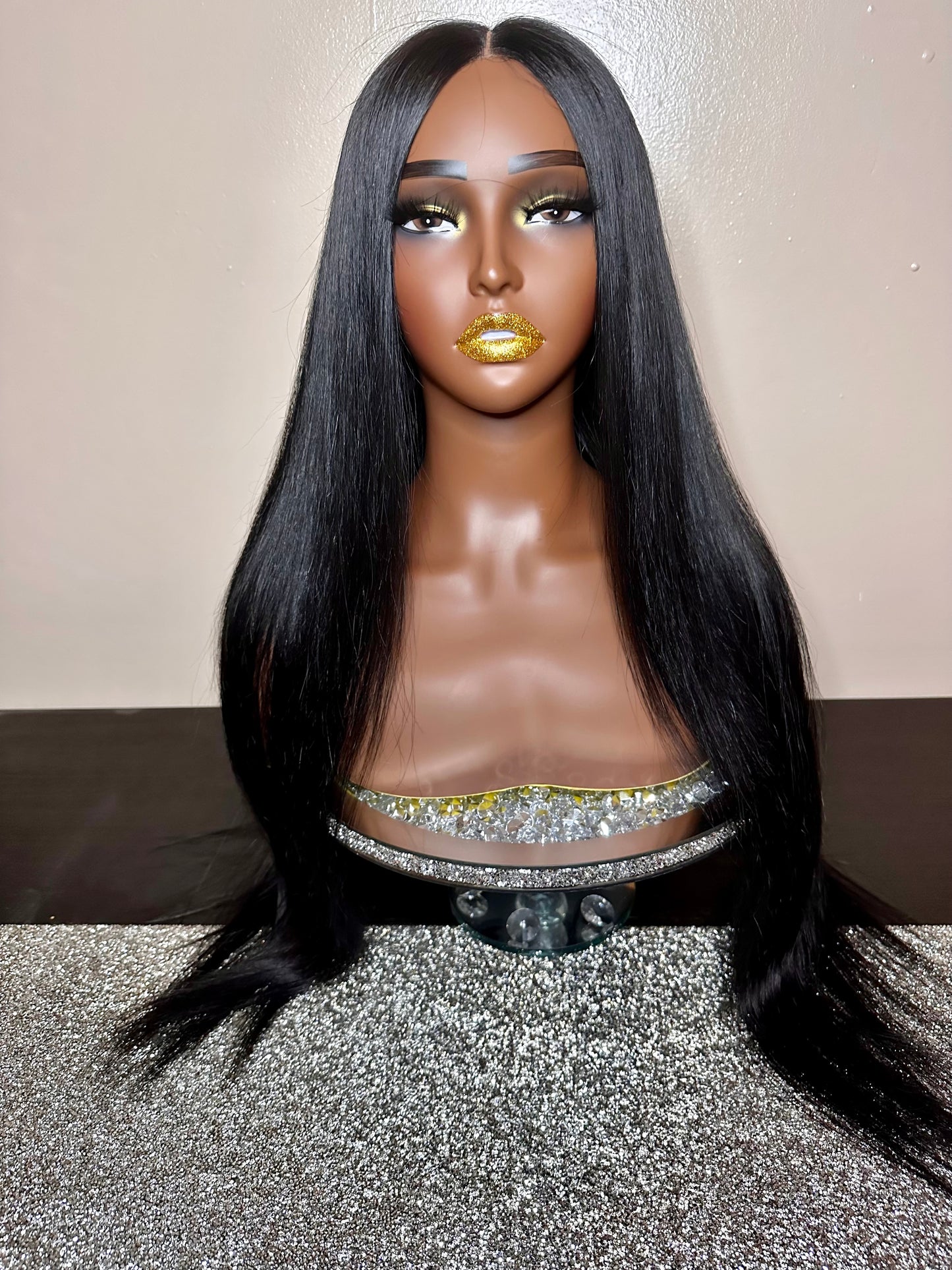 Straight Closure Wig 200 Density